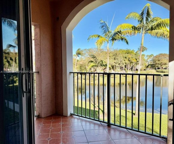 12136 Saint Andrews Pl 212, Miramar, FL 33025