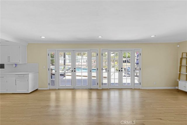21335 Dove, Chatsworth, CA 91311