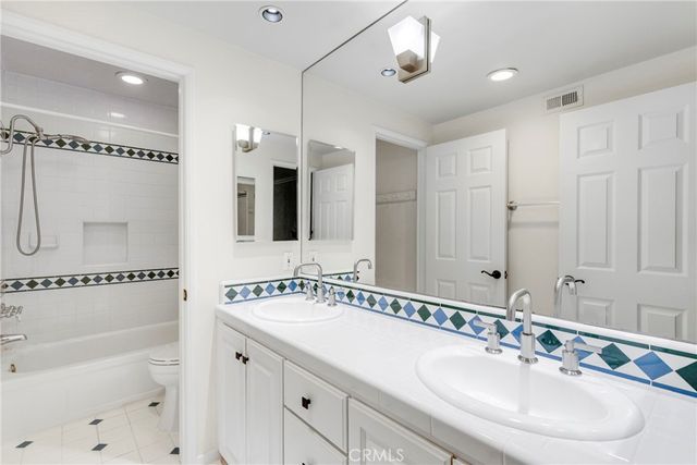 21335 Dove, Chatsworth, CA 91311