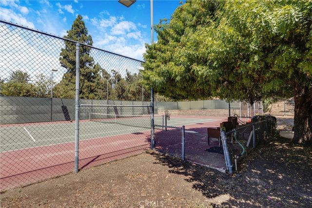 21335 Dove, Chatsworth, CA 91311