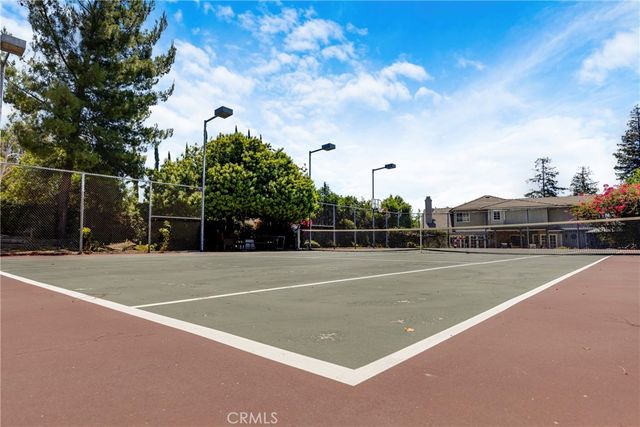 21335 Dove, Chatsworth, CA 91311