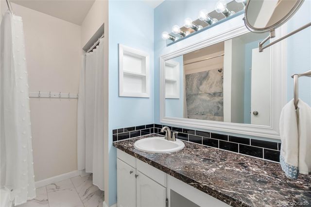 488 E Highline Circle, Centennial, CO 80122