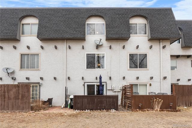 488 E Highline Circle, Centennial, CO 80122