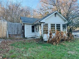 1041 S Hairston Rd, Stone Mountain, GA 30088