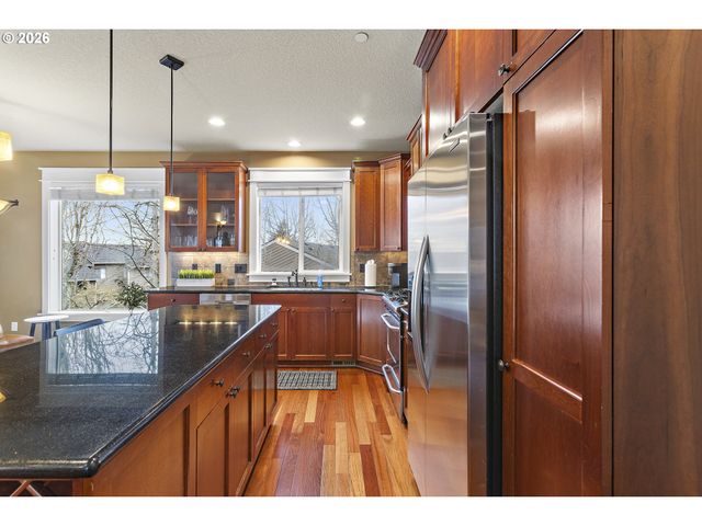 9414 Se CAUSEY Ave, Happy Valley, OR 97086