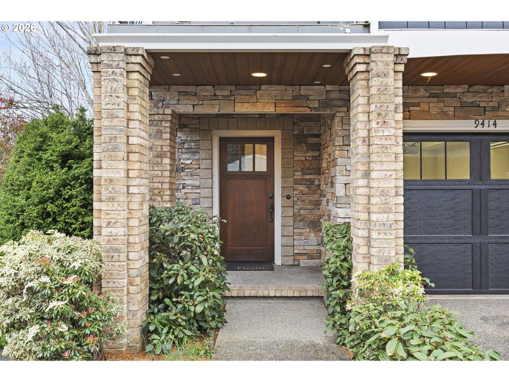 9414 Se CAUSEY Ave, Happy Valley, OR 97086