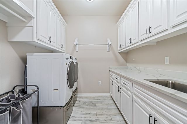 2258 Loxley Dr, Corpus Christi, TX 78415