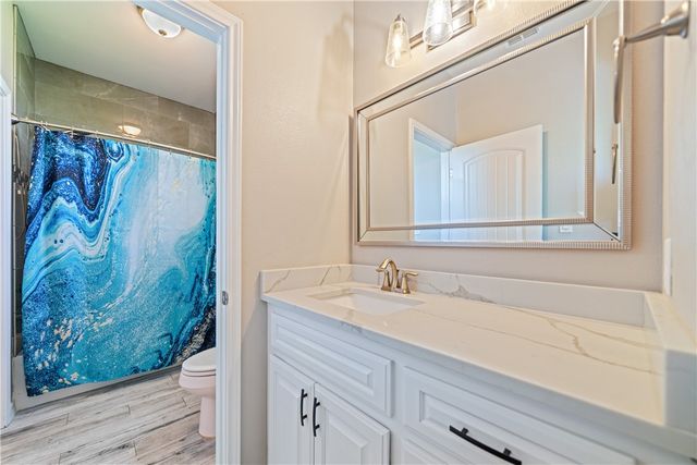 2258 Loxley Dr, Corpus Christi, TX 78415