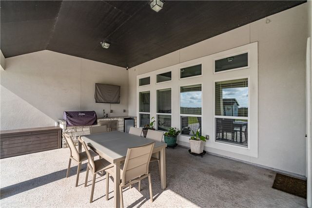 2258 Loxley Dr, Corpus Christi, TX 78415