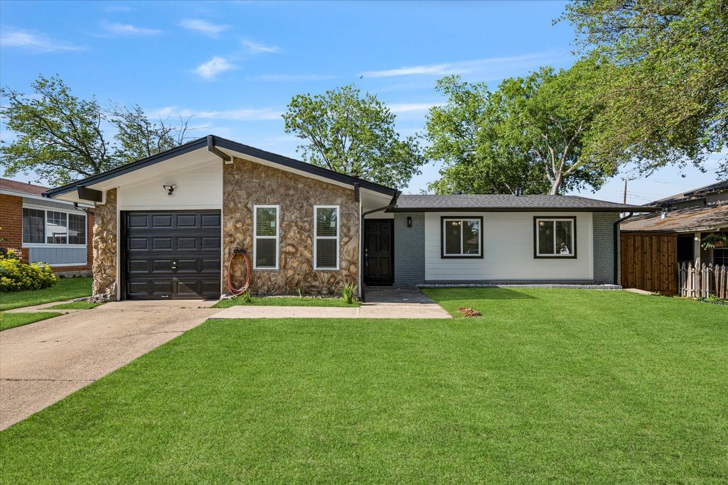 4305 Pineridge Drive, Garland, TX 75042