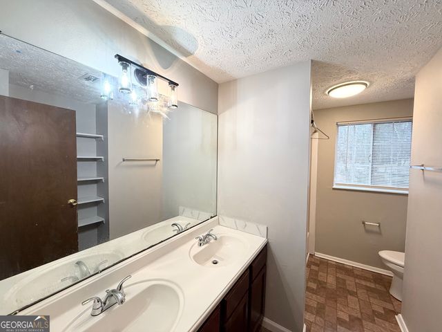 4979 Stone Trace, Stone Mountain, GA 30083