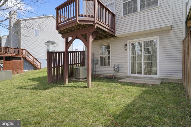 2706 BRIER POND CIR, Woodbridge, VA 22191