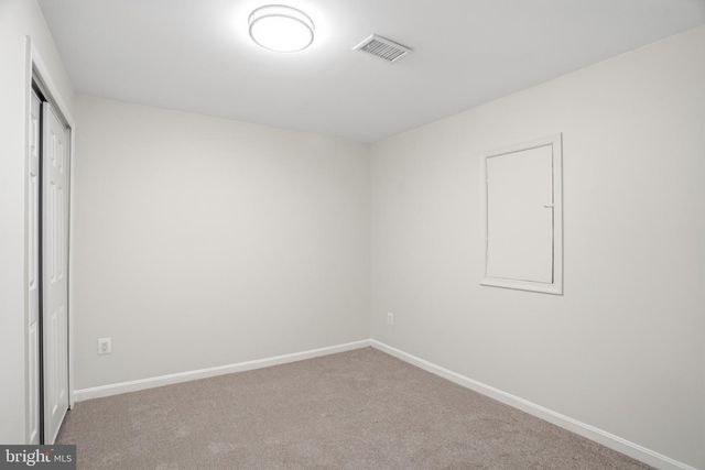 2706 BRIER POND CIR, Woodbridge, VA 22191