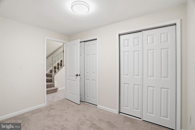 2706 BRIER POND CIR, Woodbridge, VA 22191