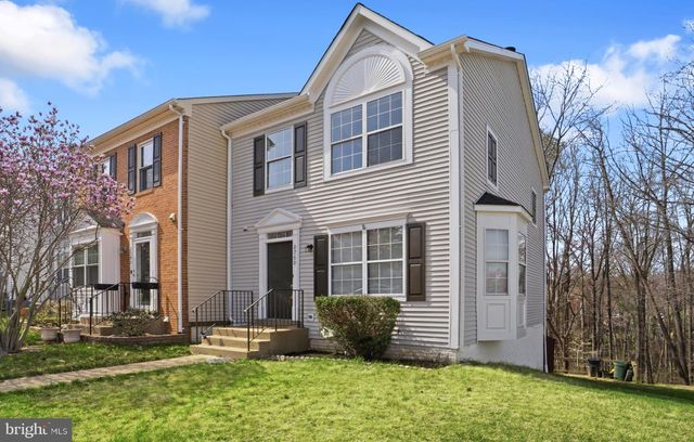 2706 BRIER POND CIR, Woodbridge, VA 22191