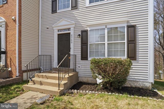 2706 BRIER POND CIR, Woodbridge, VA 22191