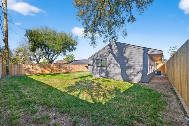 4009 Omeara Drive, Houston, TX 77025