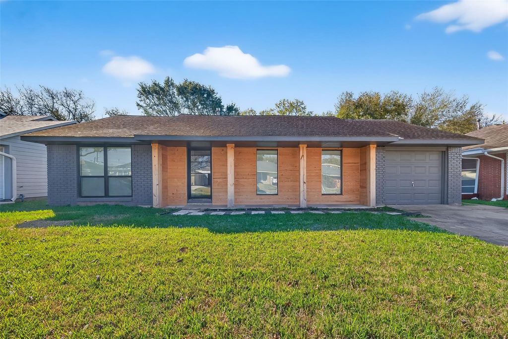 4009 Omeara Drive, Houston, TX 77025