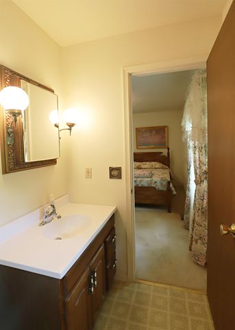10011 W Coldwater Road, Flushing, MI 48433