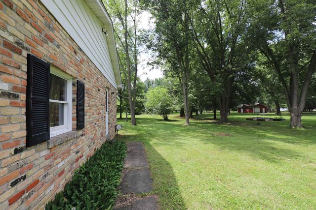 10011 W Coldwater Road, Flushing, MI 48433