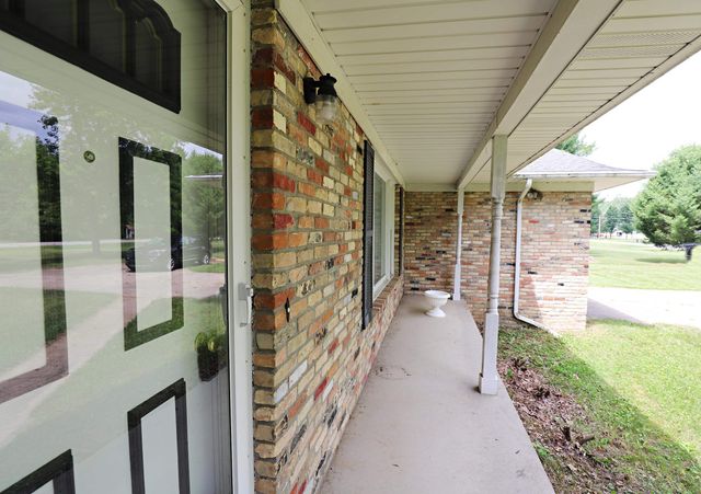 10011 W Coldwater Road, Flushing, MI 48433