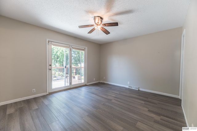 1530 S 142nd Circle, Omaha, NE 68144