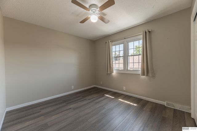 1530 S 142nd Circle, Omaha, NE 68144