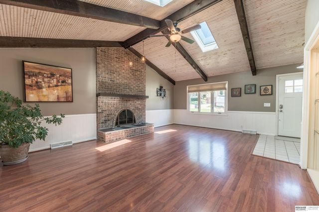 1530 S 142nd Circle, Omaha, NE 68144