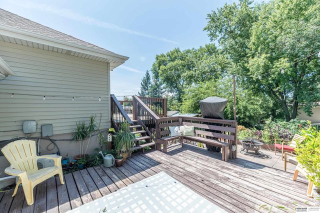 1530 S 142nd Circle, Omaha, NE 68144
