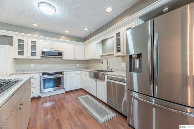 1530 S 142nd Circle, Omaha, NE 68144
