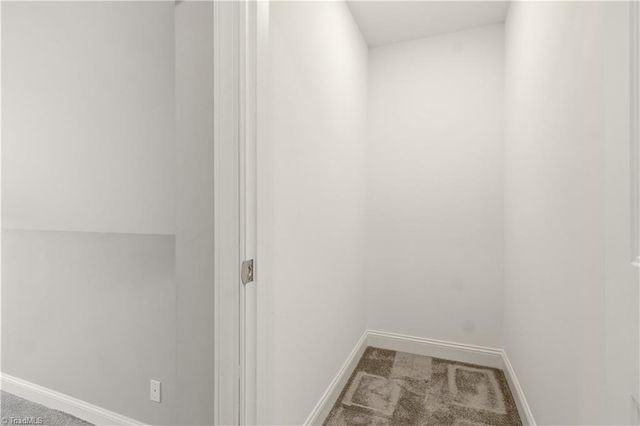 901 Kinloch Drive, Winston-salem, NC 27107