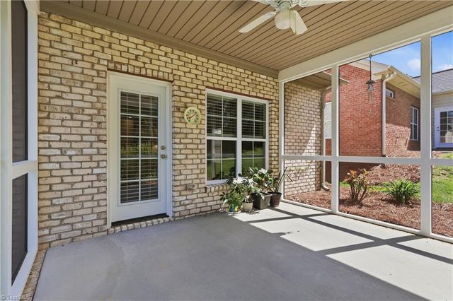 901 Kinloch Drive, Winston-salem, NC 27107