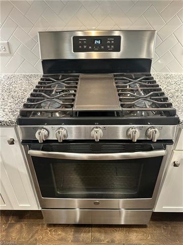 901 Kinloch Drive, Winston-salem, NC 27107