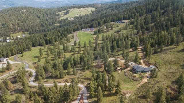 N Rockspring Ln, Mead, WA 99021