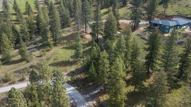 N Rockspring Ln, Mead, WA 99021