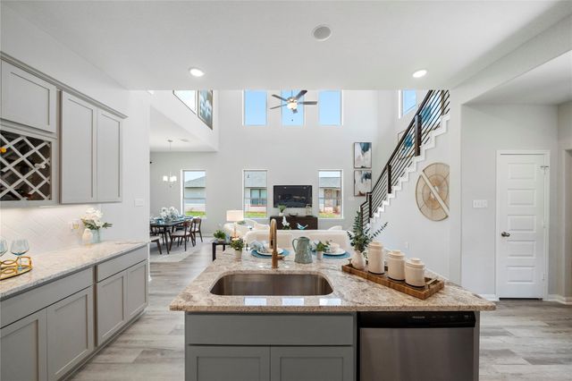 1052 Lilly Lane, Bellville, TX 77418