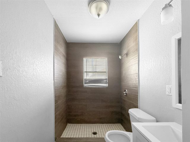 3423 Dennis Street, Houston, TX 77004