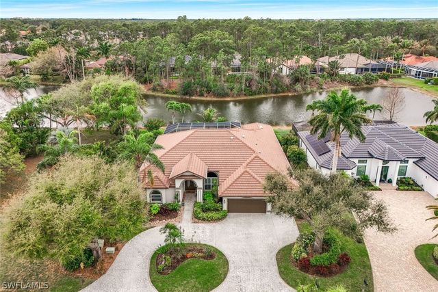 9889 Clear Lake CIR, Naples, FL 34109
