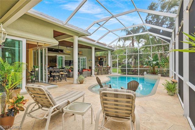 9889 Clear Lake CIR, Naples, FL 34109