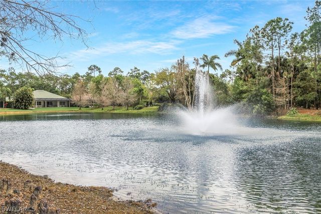 9889 Clear Lake CIR, Naples, FL 34109