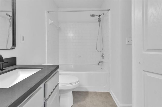 9155 Nesbit Ferry Road 96, Alpharetta, GA 30022