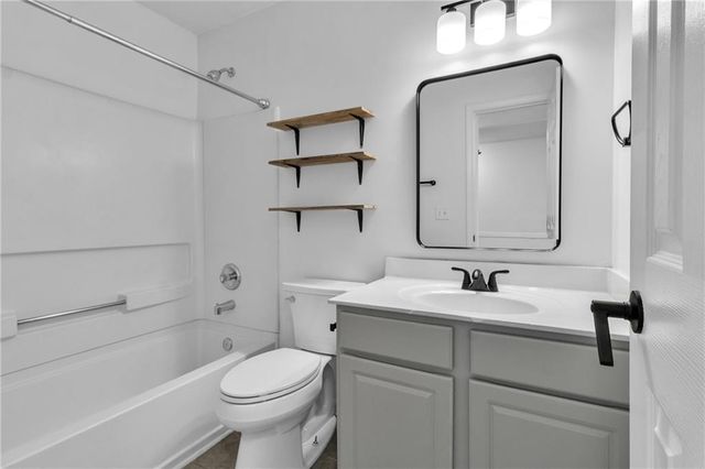 9155 Nesbit Ferry Road 96, Alpharetta, GA 30022