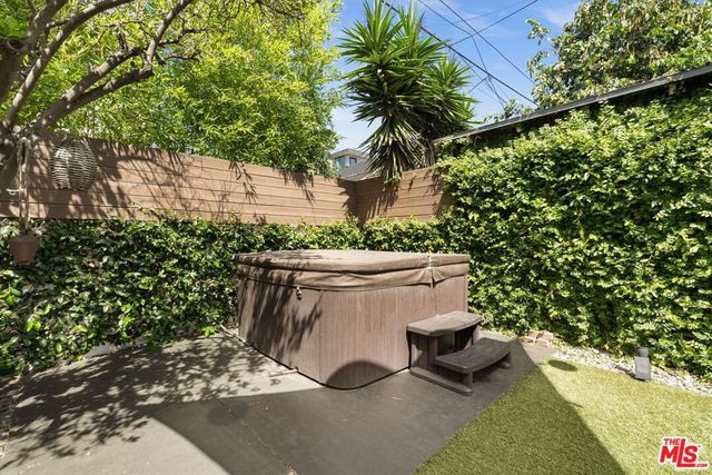 1927 S Marvin Avenue, Los Angeles, CA 90016