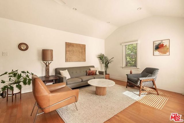 1927 S Marvin Avenue, Los Angeles, CA 90016