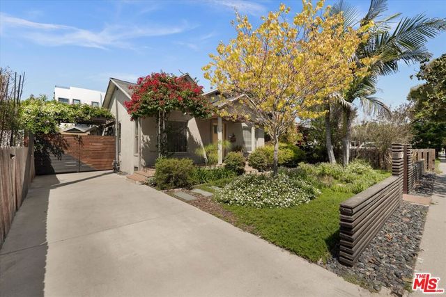 1927 S Marvin Avenue, Los Angeles, CA 90016