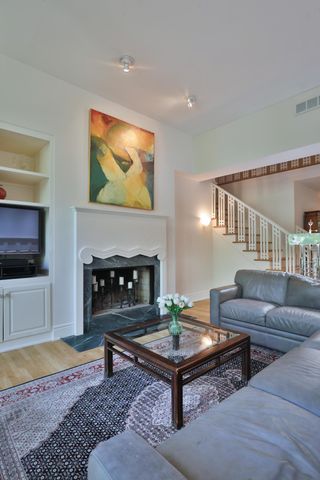 455 Walhalla Road, Columbus, OH 43202