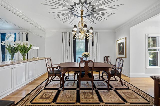 455 Walhalla Road, Columbus, OH 43202