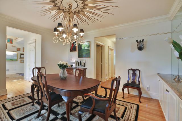 455 Walhalla Road, Columbus, OH 43202