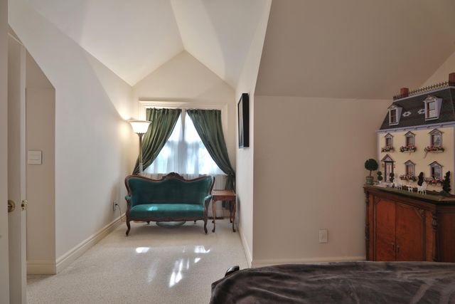 455 Walhalla Road, Columbus, OH 43202