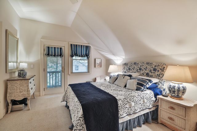 455 Walhalla Road, Columbus, OH 43202